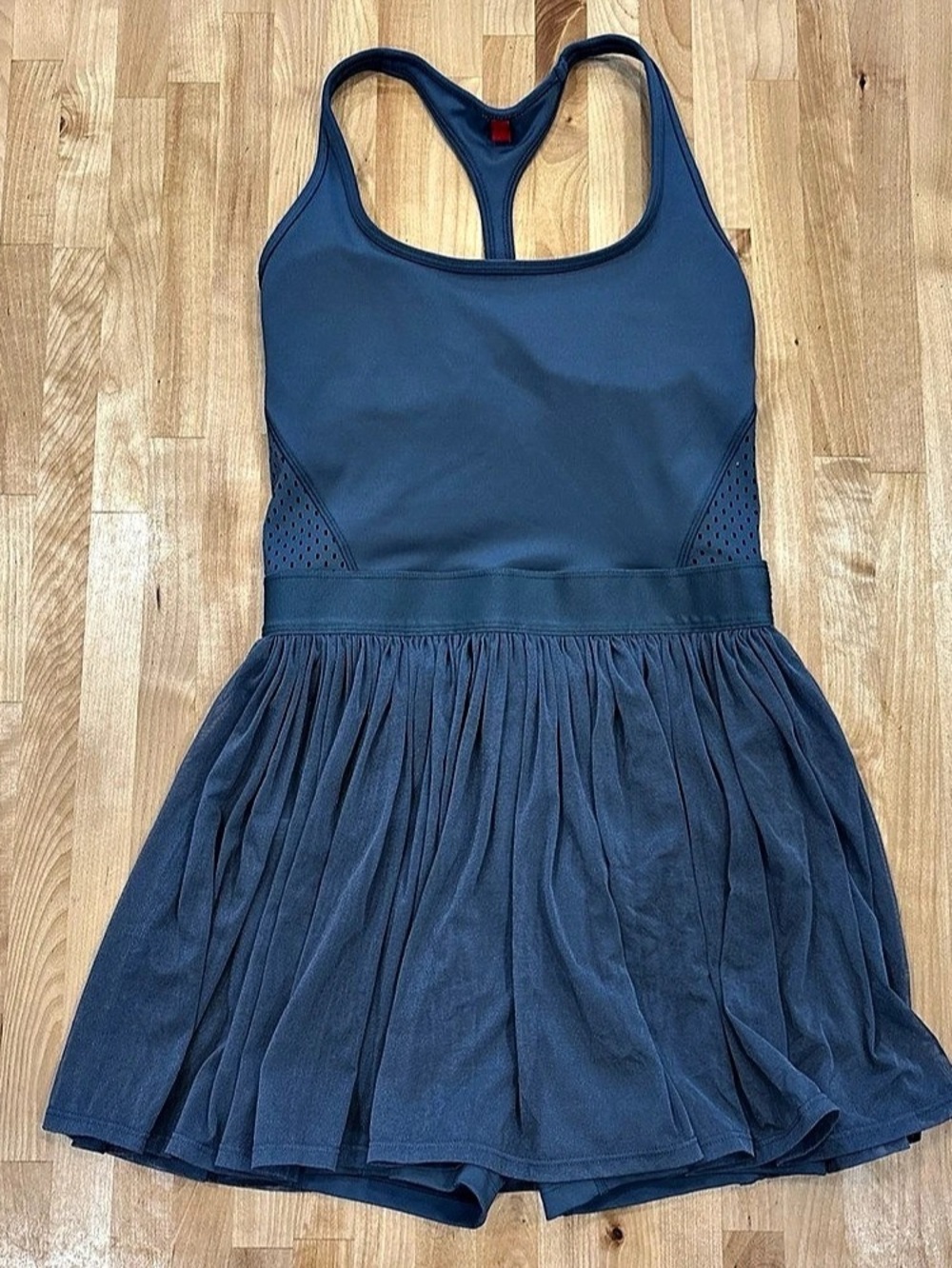 Wilson Women's Headliner Tennis Dress Slate Blue Sheer Skirt Size S tag missing